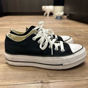 Platform Converse sneakers